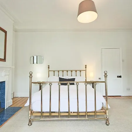 Belluton House With Garden * Bristol